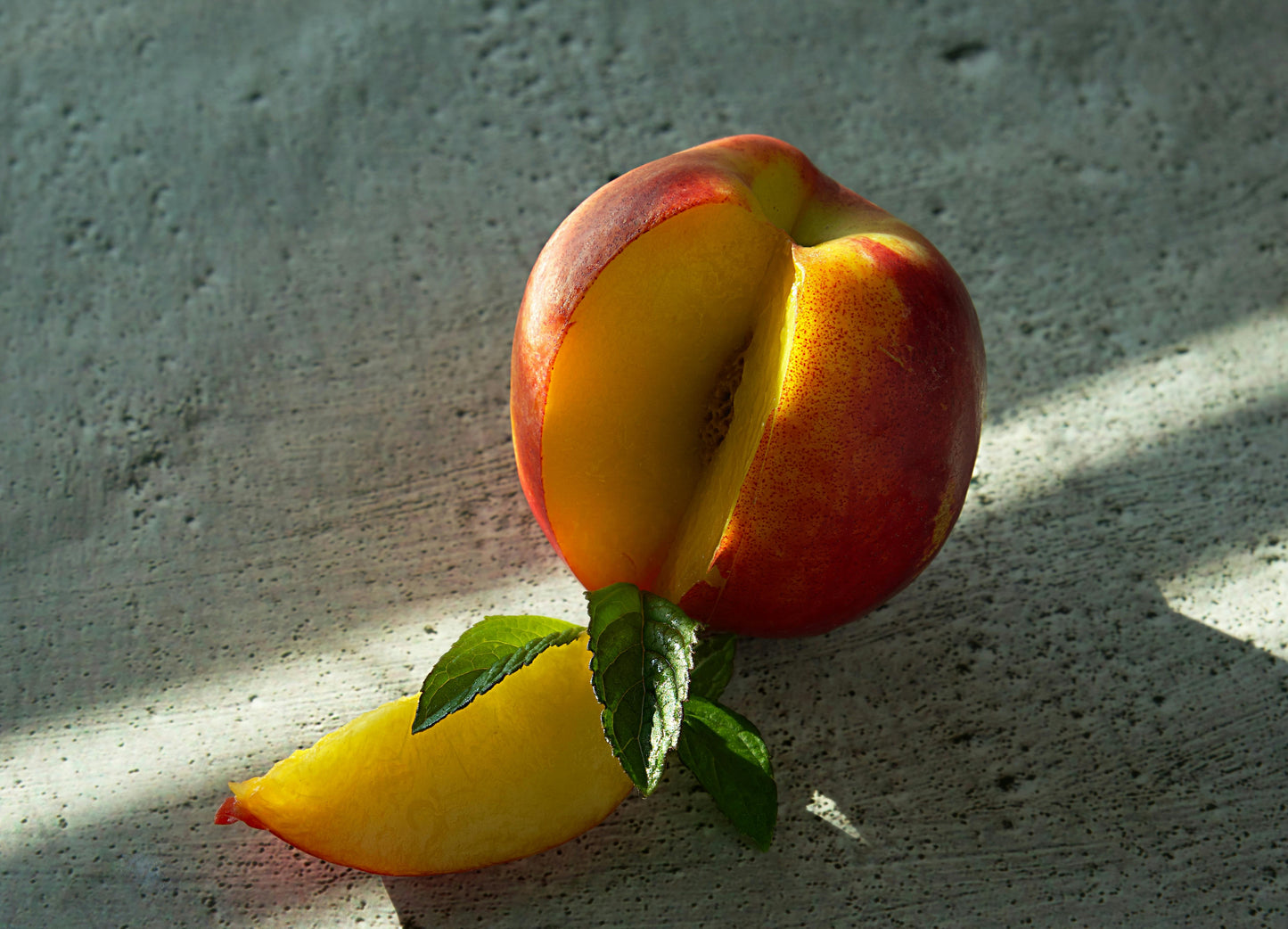 HOPE : ripe nectarines + fresh mint + lime